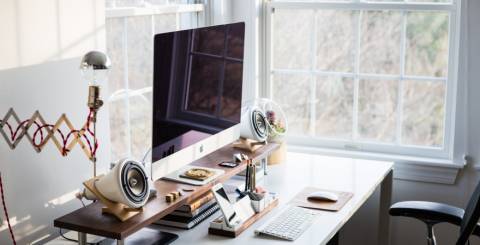Your home office doesn't need to waste energy. Create a home office that doesn't waste energy.